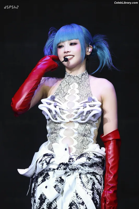 XG (Kpop) photo 4 of 3042