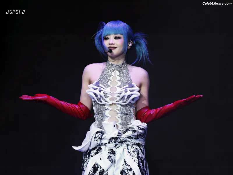 XG (Kpop) photo 6 of 3042