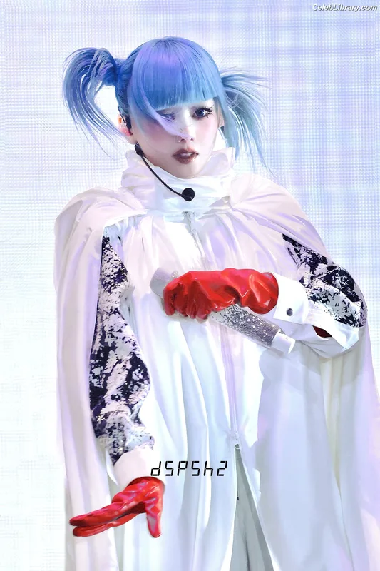 XG (Kpop) photo 9 of 3042