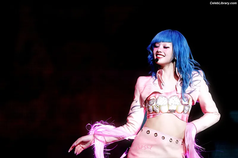 XG (Kpop) photo 16 of 3042
