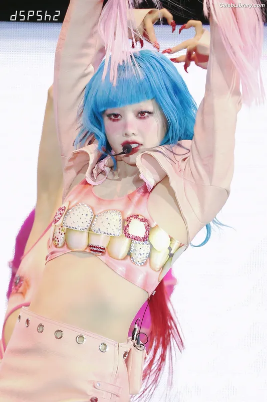 XG (Kpop) photo 19 of 3042