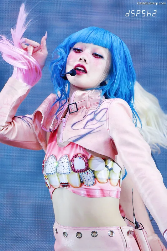 XG (Kpop) photo 22 of 3042