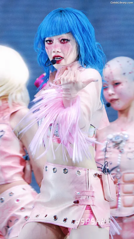XG (Kpop) photo 24 of 3042