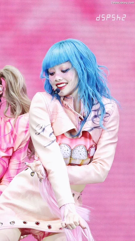 XG (Kpop) photo 1 of 3042