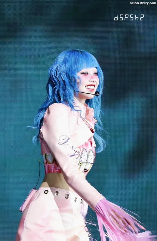 XG (Kpop) photo 2 of 3042