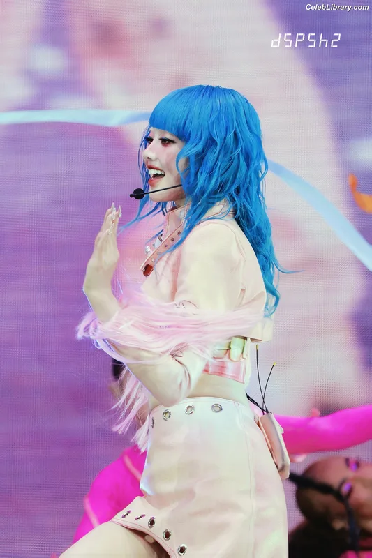 XG (Kpop) photo 3 of 3042
