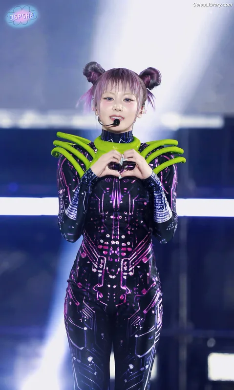 XG (Kpop) photo 14 of 3042