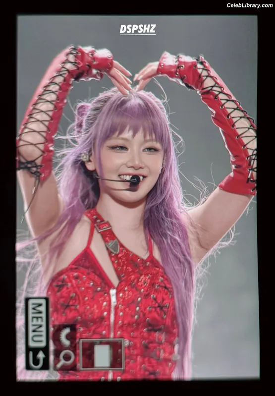 XG (Kpop) photo 10 of 3042