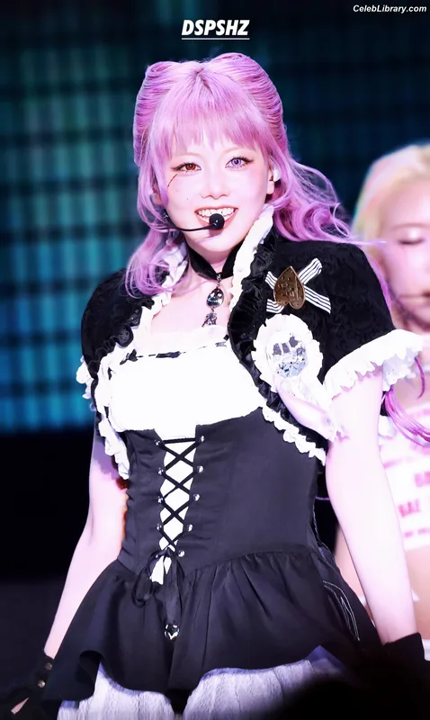 XG (Kpop) photo 2 of 3042