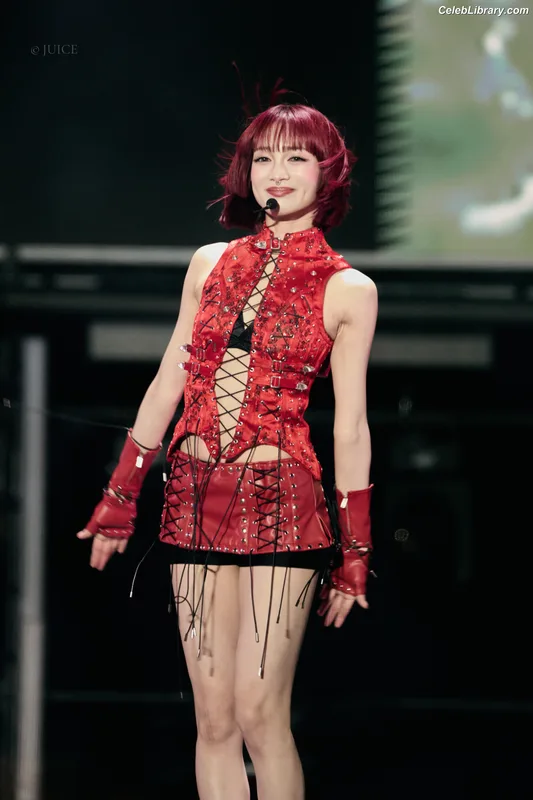 XG (Kpop) photo 10 of 3042