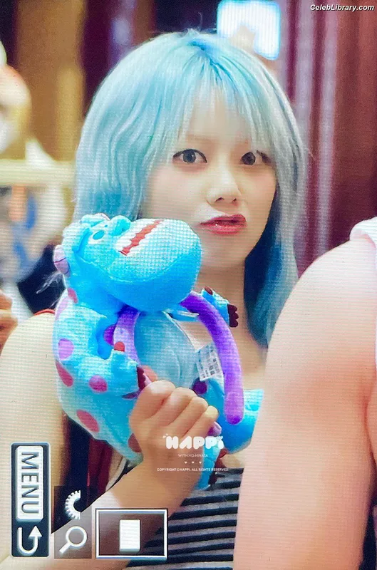 XG (Kpop) photo 17 of 3042