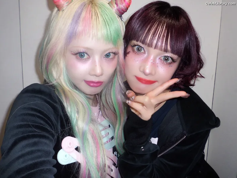 XG (Kpop) photo 18 of 3042