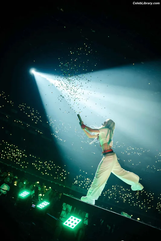 XG (Kpop) photo 16 of 3042