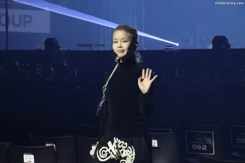XG (Kpop) photo 4 of 3042