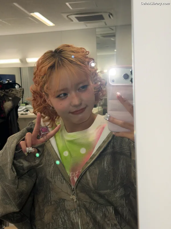 XG (Kpop) photo 12 of 3042