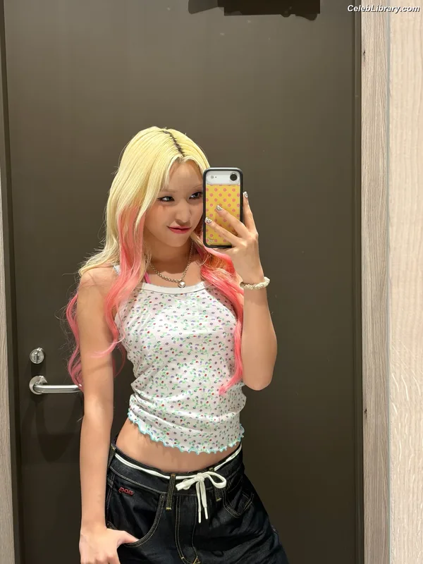 XG (Kpop) photo 22 of 3042