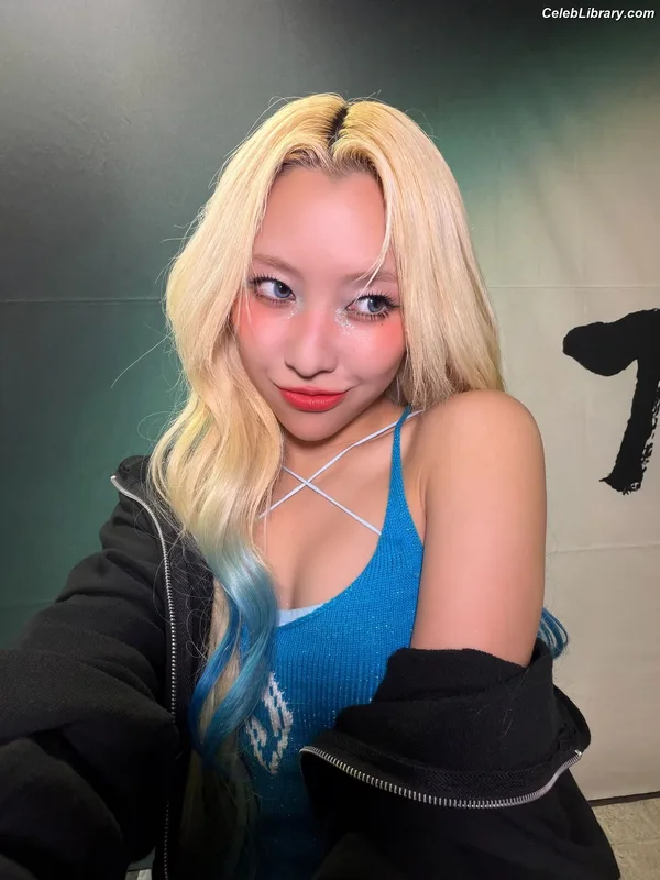 XG (Kpop) photo 24 of 3042