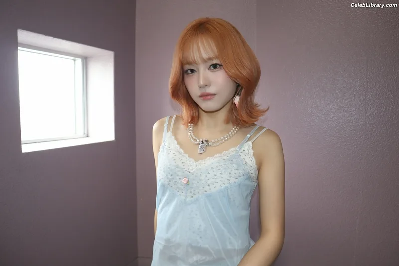 XG (Kpop) photo 20 of 3042