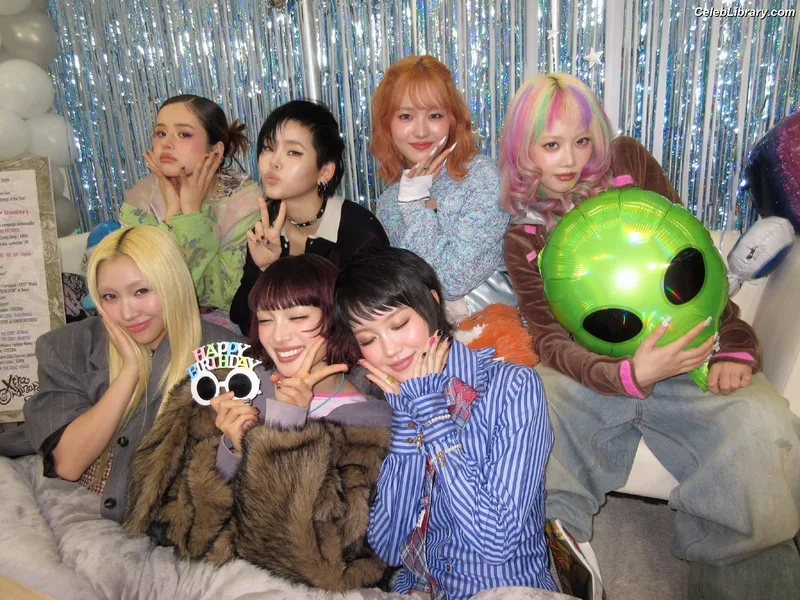 XG (Kpop) photo 9 of 3042