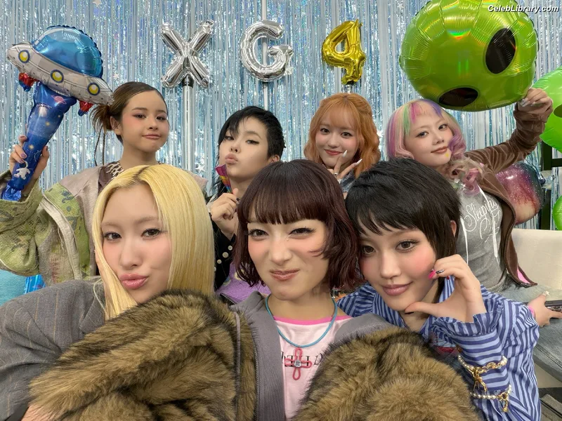 XG (Kpop) photo 3 of 3042