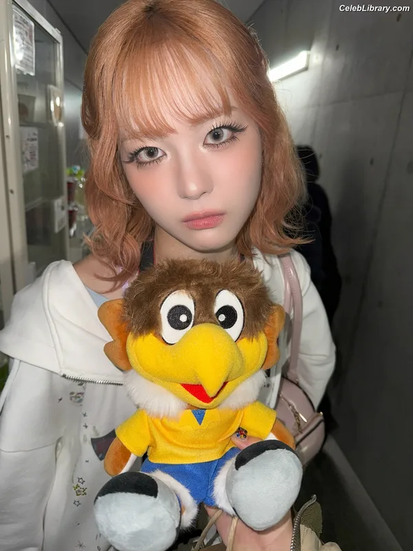 XG (Kpop) photo 18 of 3042