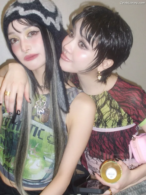 XG (Kpop) photo 4 of 3042