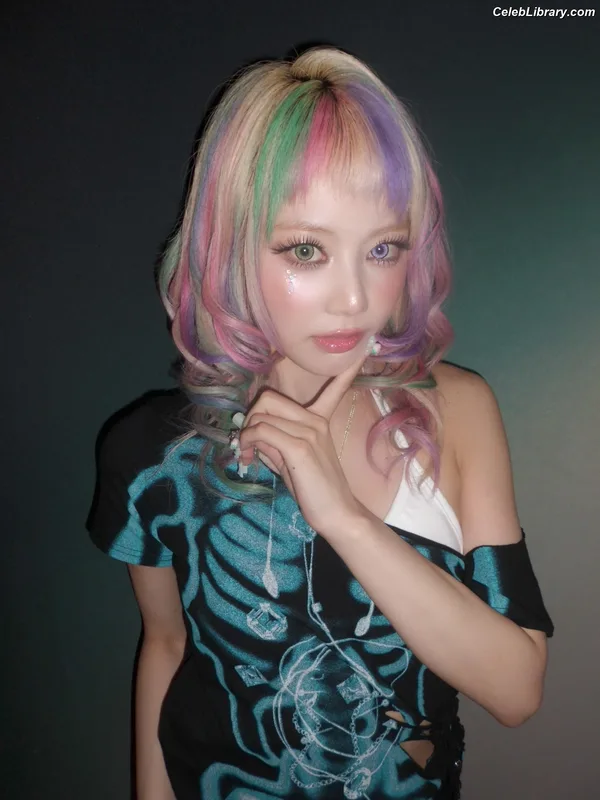 XG (Kpop) photo 11 of 3042