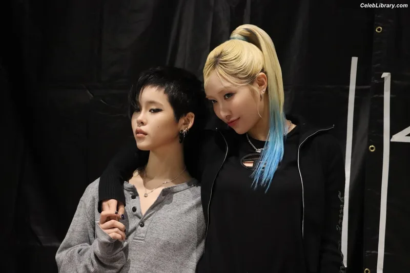 XG (Kpop) photo 18 of 3042