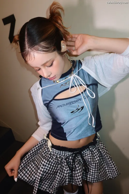 XG (Kpop) photo 9 of 3042