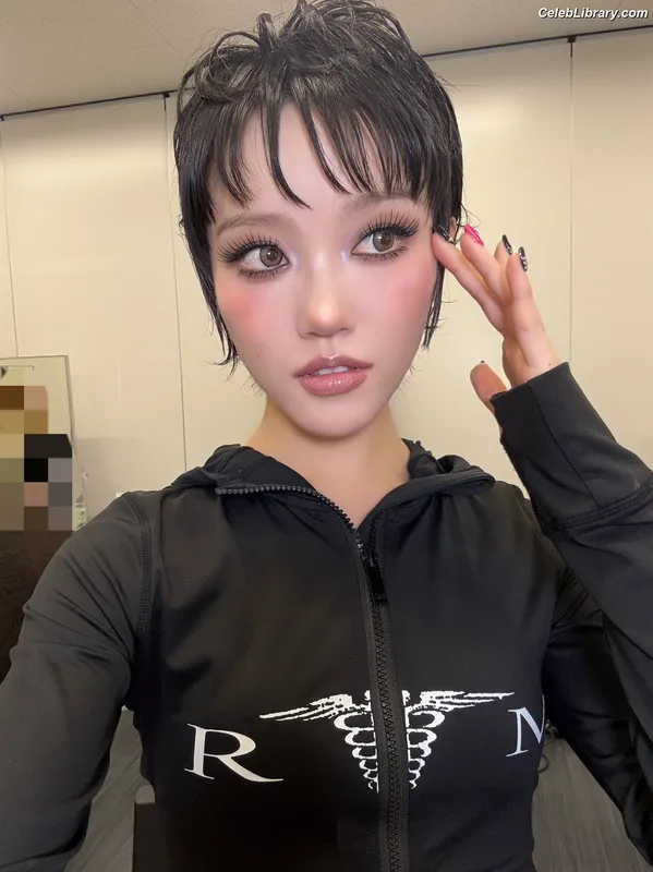 XG (Kpop) photo 11 of 3042