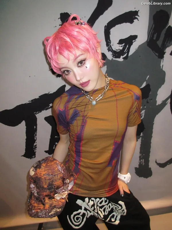 XG (Kpop) photo 18 of 3042