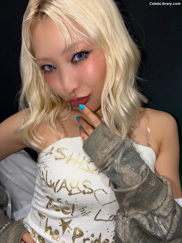XG (Kpop) photo 11 of 3042