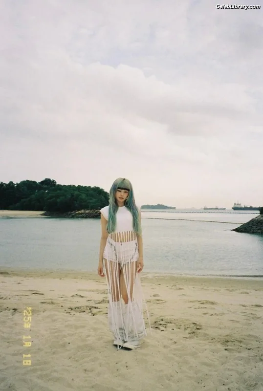 XG (Kpop) photo 10 of 3042