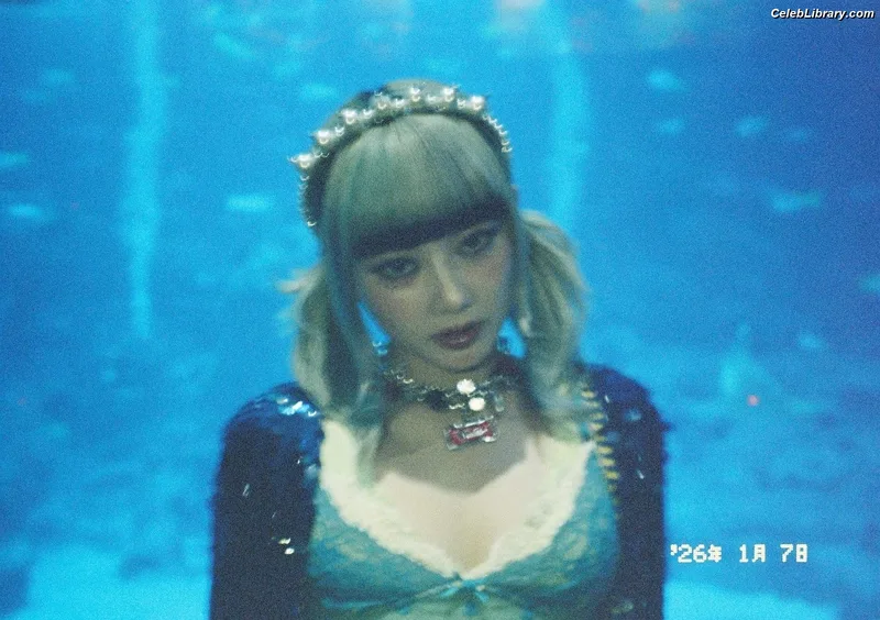 XG (Kpop) photo 14 of 3042