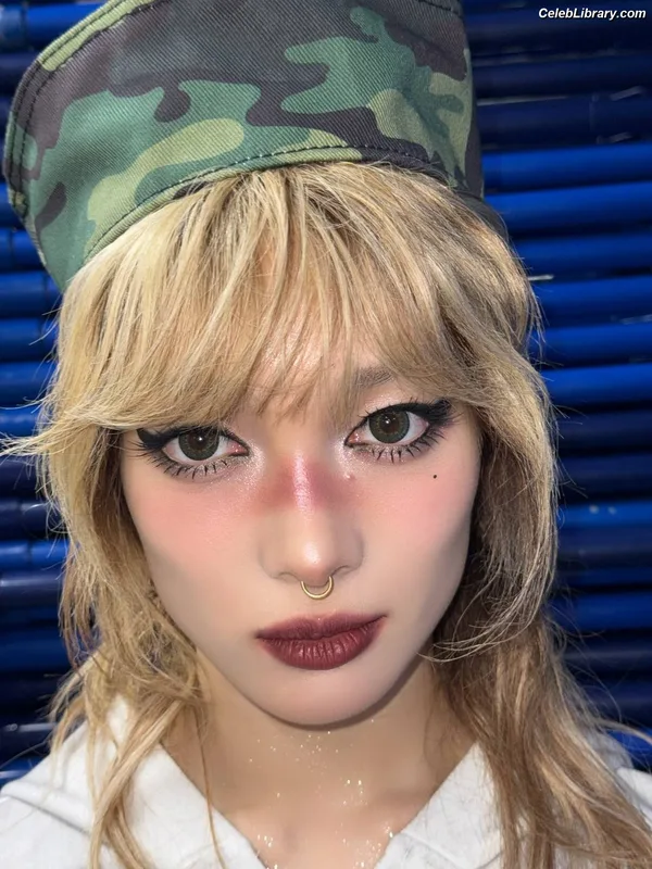 XG (Kpop) photo 14 of 3042