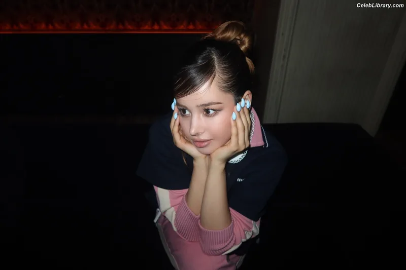 XG (Kpop) photo 16 of 3042