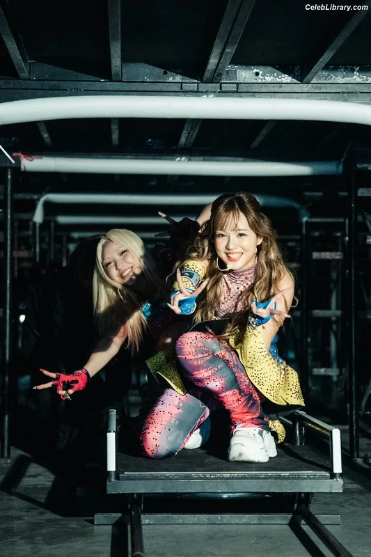XG (Kpop) photo 1 of 3042