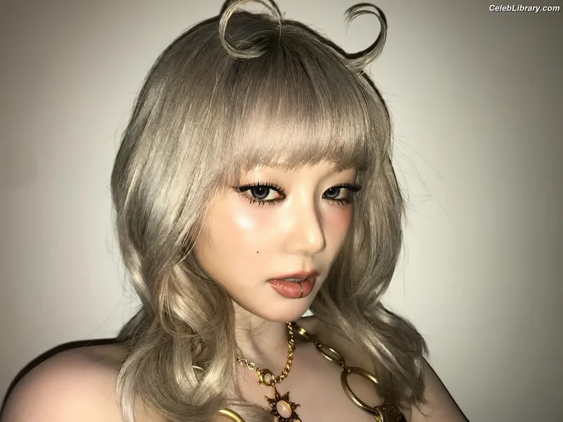 XG (Kpop) photo 9 of 3042