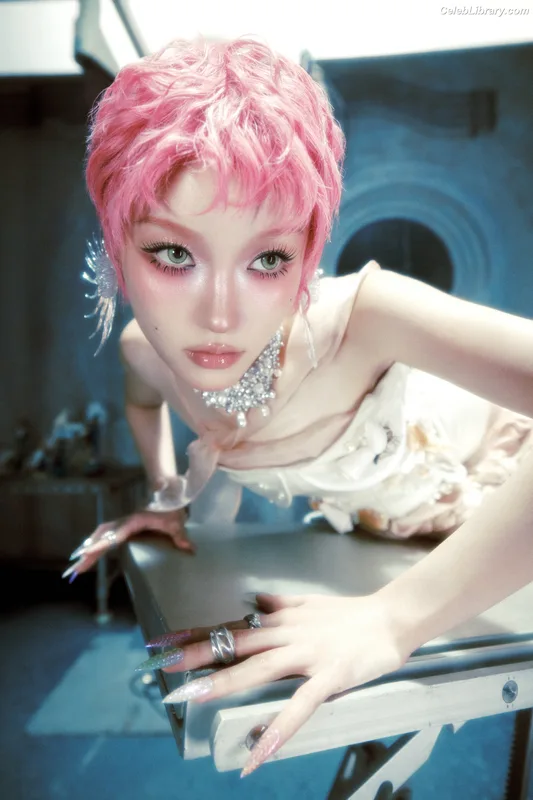 XG (Kpop) photo 14 of 3042