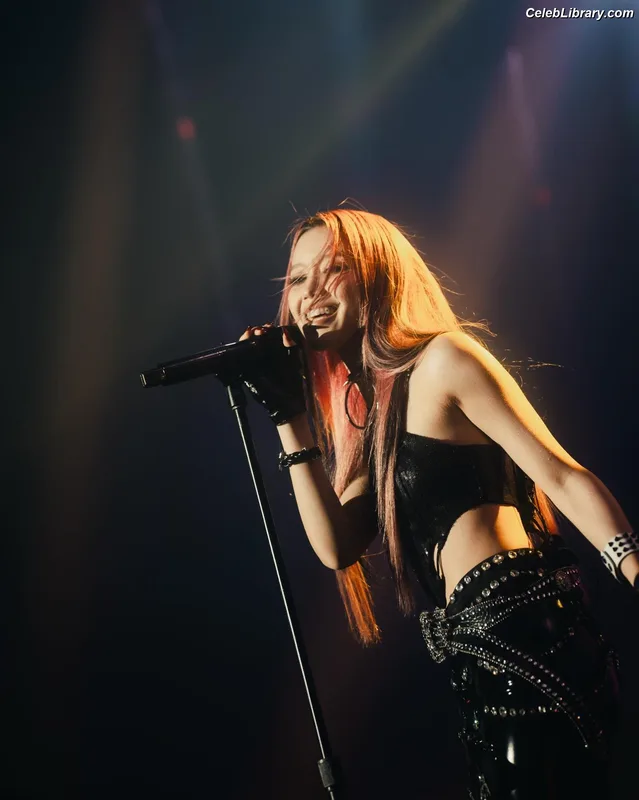 XG (Kpop) photo 21 of 3042