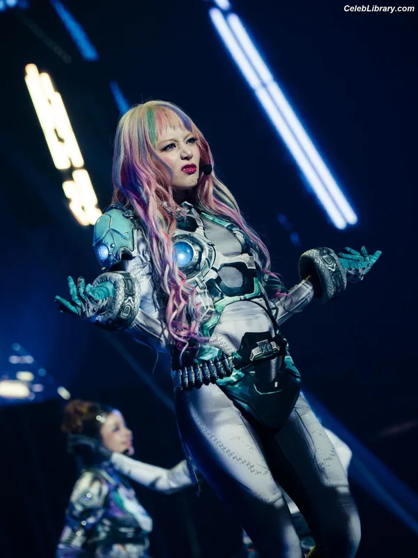 XG (Kpop) photo 10 of 3042