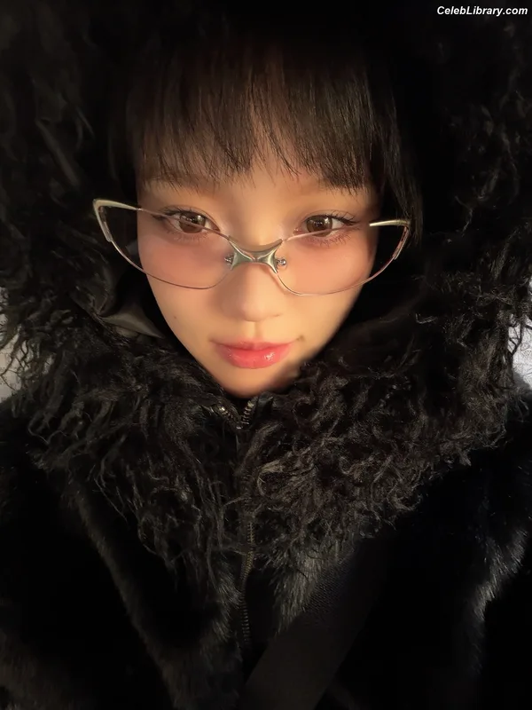 XG (Kpop) photo 17 of 3042