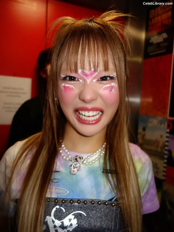 XG (Kpop) photo 21 of 3042