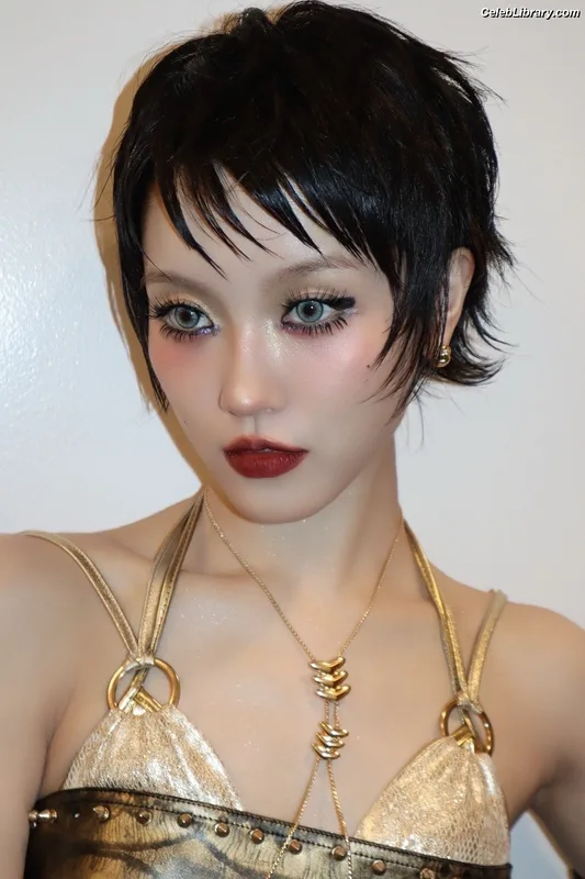 XG (Kpop) photo 13 of 3042