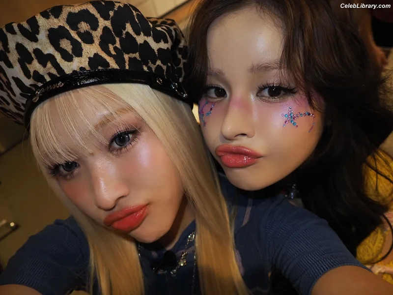 XG (Kpop) photo 1 of 3042