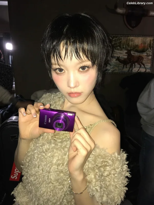 XG (Kpop) photo 11 of 3042