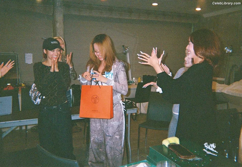 XG (Kpop) photo 21 of 3042
