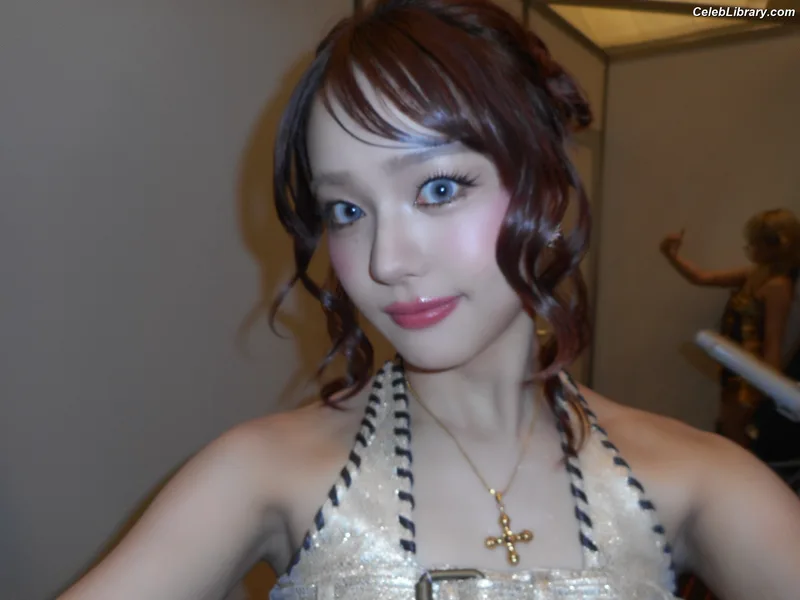 XG (Kpop) photo 7 of 3042