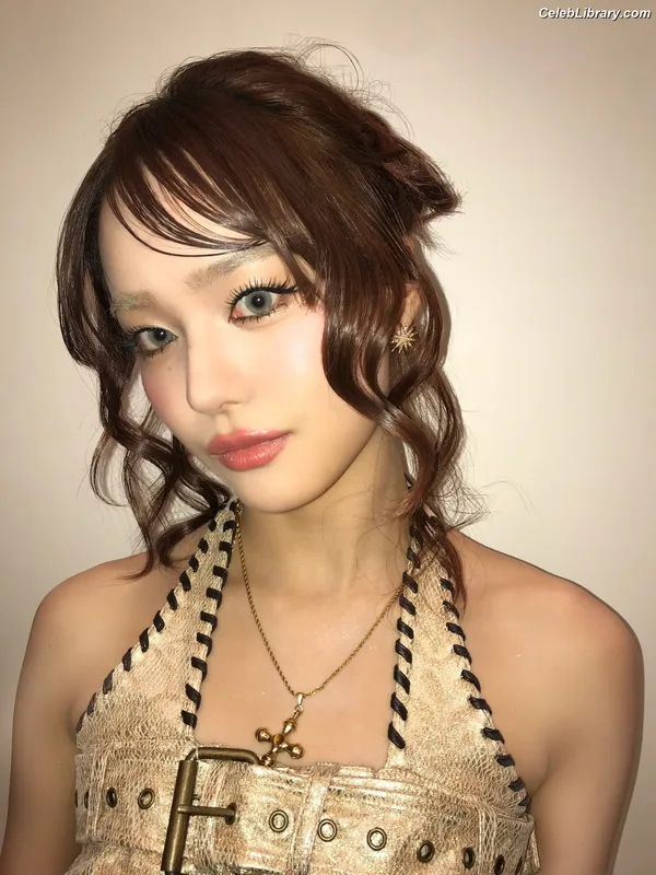 XG (Kpop) photo 15 of 3042