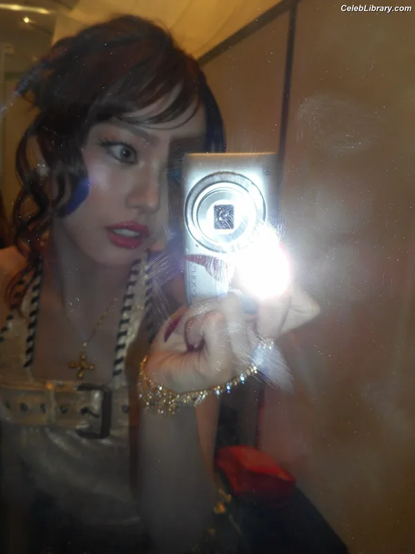 XG (Kpop) photo 17 of 3042
